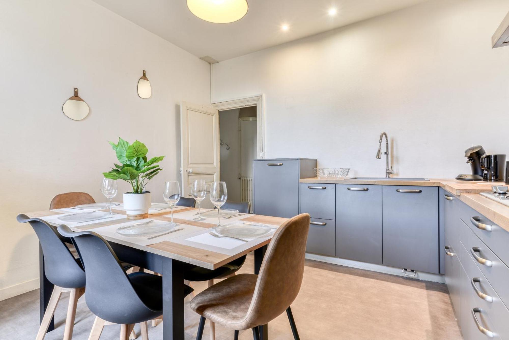 Apartment Le Marty - Wifi - - Climatison - Parking Gratuit Carcassonne