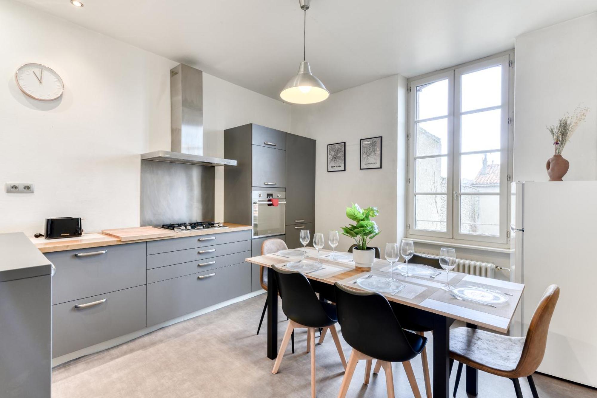 Apartment Le Marty - Wifi - - Climatison - Parking Gratuit *