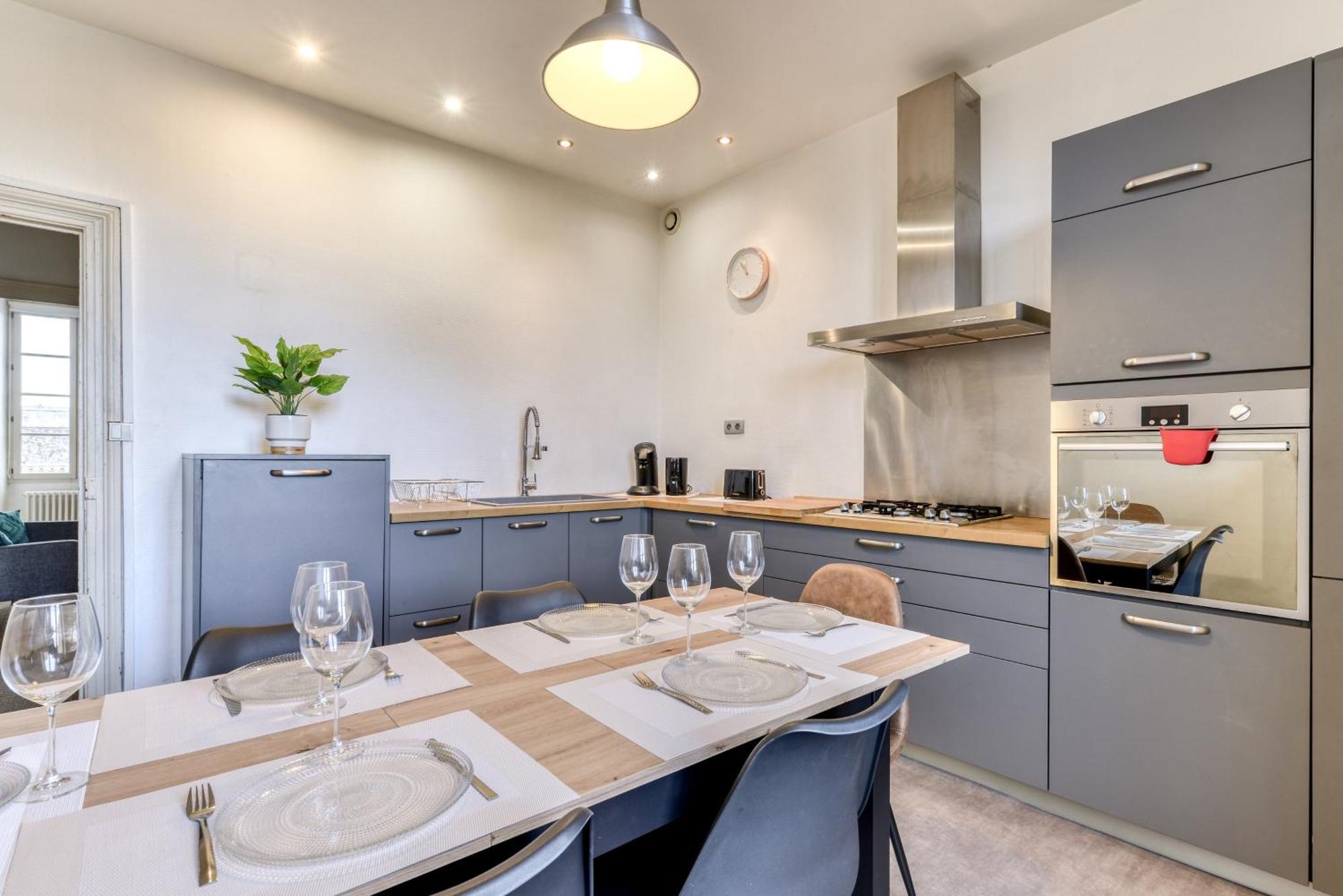 Apartment Le Marty - Wifi - - Climatison - Parking Gratuit *